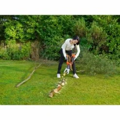 BLACK & DECKER Coupe-branches ALLIGATOR 15 Cm - Sans Fil Avec 1 Batterie 18V 2Ah - BLACK+DECKER GKC1000L-QW 9 BLACK & DECKER Coupe-branches ALLIGATOR 15 Cm - Sans Fil Avec 1 Batterie 18V 2Ah - BLACK+DECKER GKC1000L-QW -TronçOnneuse Et Accessoire Sales 34600074 3