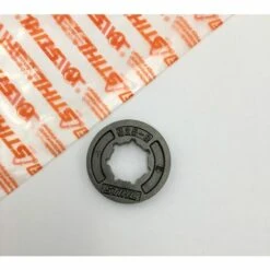 Pignon / Pignon STIHL 325-8 00006421234 MS210 MS211 MS230 MS231 MS240 MS250 MS251