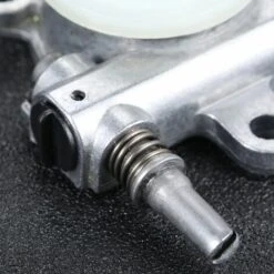 SUPERMARKET Pompe à Huile Pour Tronçonneuse Scie à Chaîne 25cc Pour Les Pièces De Rechange Scie à Chaîne,Superma,argent -TronçOnneuse Et Accessoire Sales 55568271 3